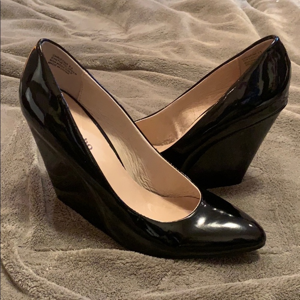 Wedge, pointy shoes